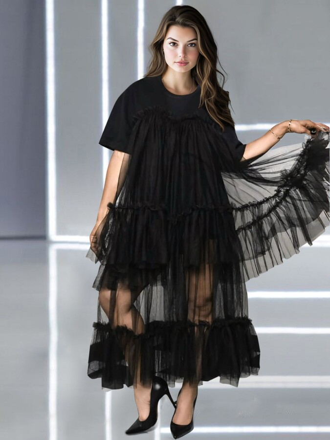 Robe noire tulle