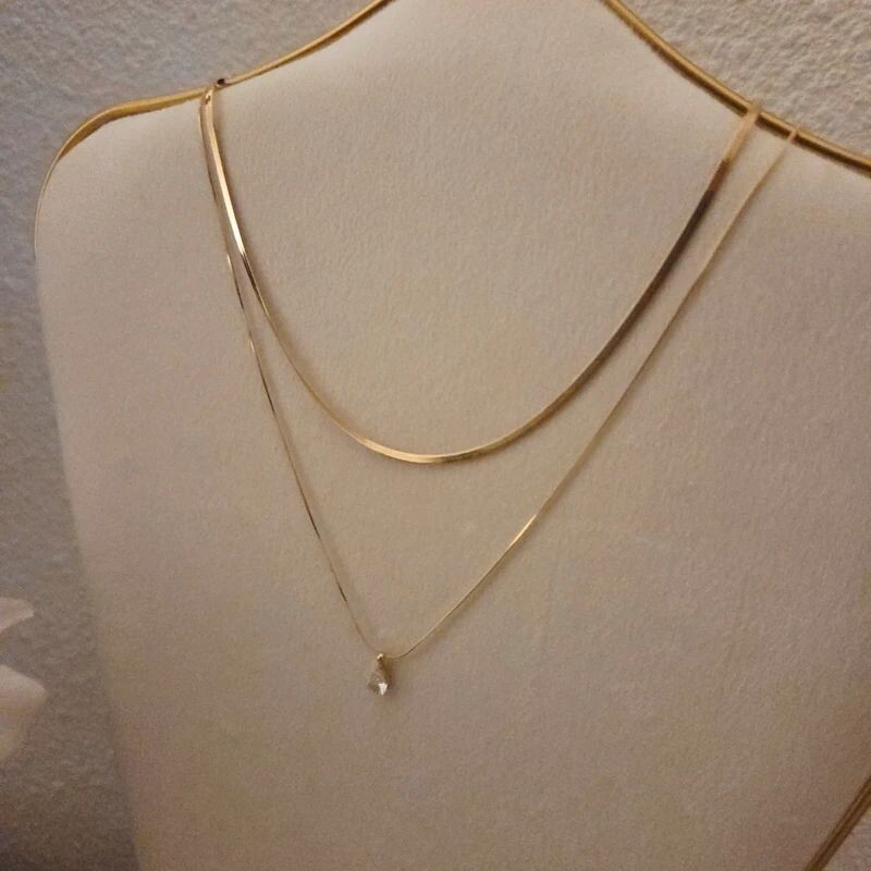 Bijou minimaliste élégant