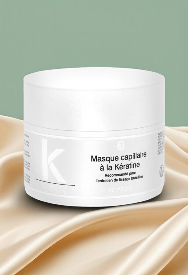 Réparation cheveux avec kératine