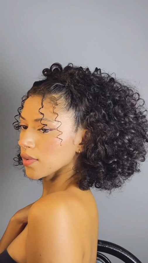entretien cheveux bouclés court