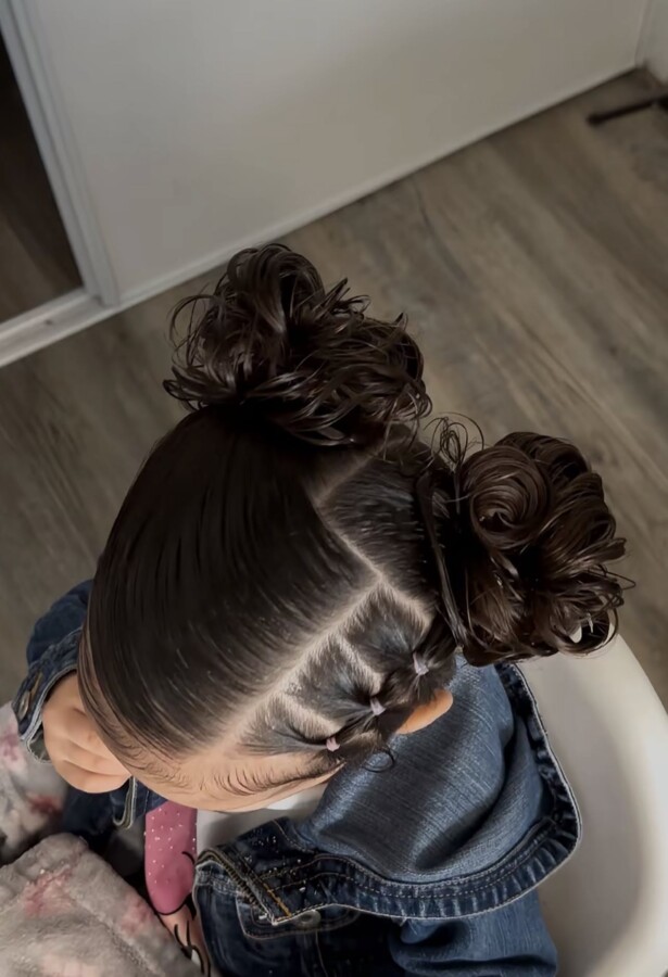 coiffure mignonne cheveux courts