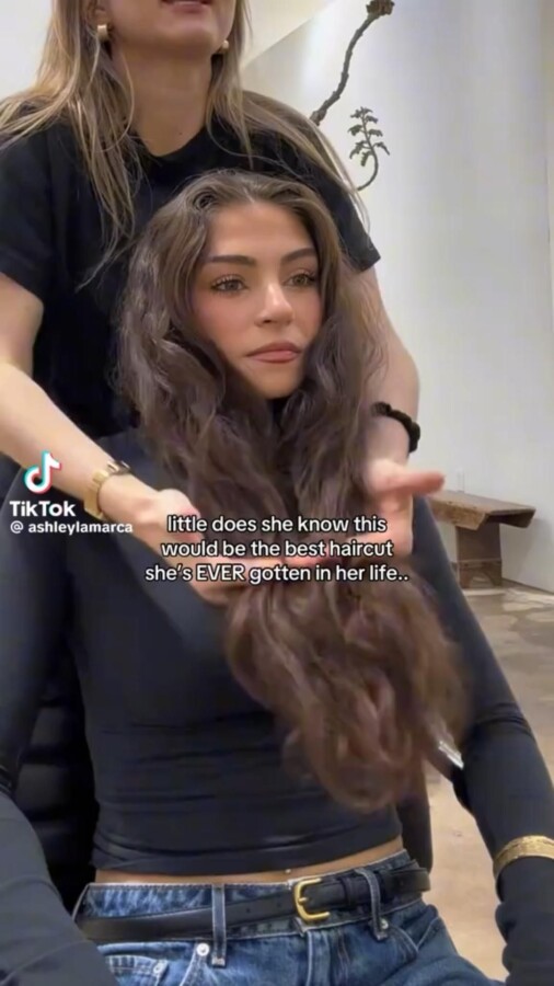 Tendance coupe ondulée femme